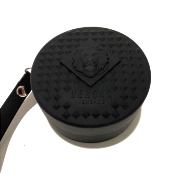 VERSACE Versus Versace Black Gold Lion Head Stainless Steel & Silicone Watch NWT - Picture 12 of 13